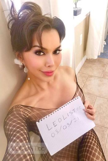 Allie Zeon, 38 Mixed female escort, Markham